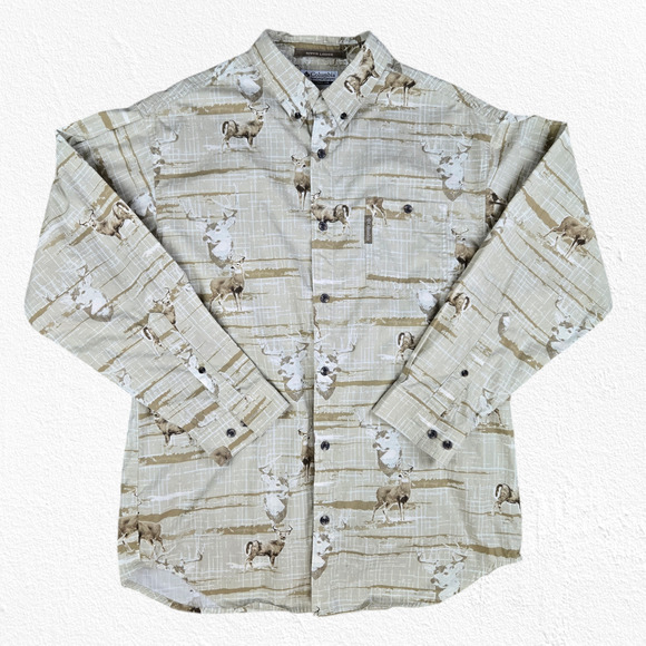 Columbia Khaki Tan Whitetail Deer Button Down River Lodge Shirt Size Medium - Picture 1 of 9